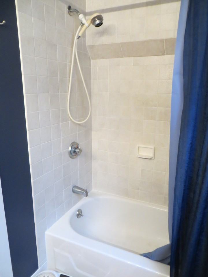 10 Chesterfield Ave - Photo 2 of 21