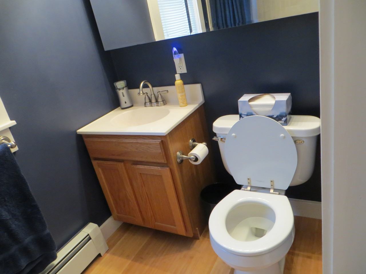 10 Chesterfield Ave - Photo 3 of 21