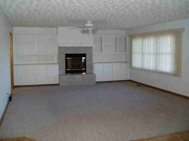 34 Andrews Rd - Photo 3 of 10
