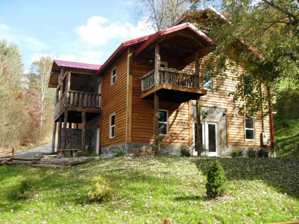 227 Prices Creek Rd - Photo 2 of 44