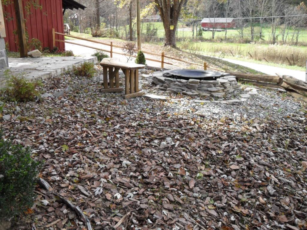 227 Prices Creek Rd - Photo 3 of 44