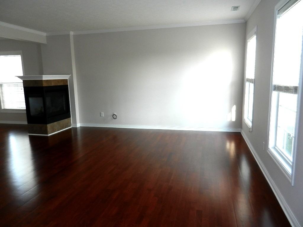 8260 Griswold Dr - Photo 2 of 15