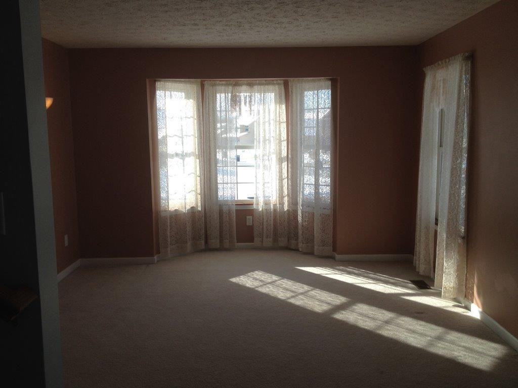 3906 Berrywood Dr - Photo 3 of 27
