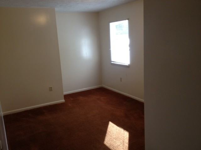 802 12th Street - Photo 3 of 7