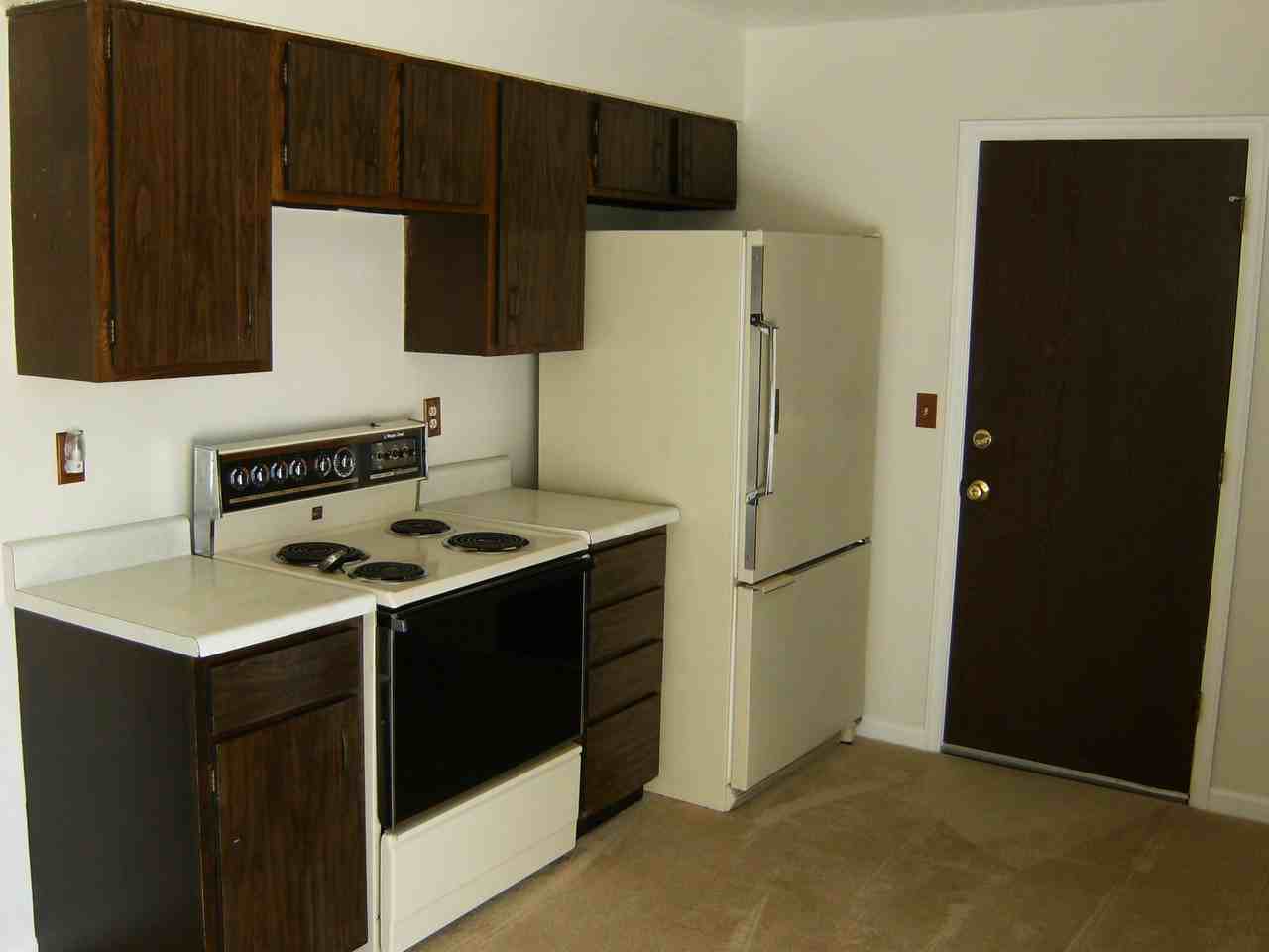 15978 E 18th Pl - Photo 3 of 13