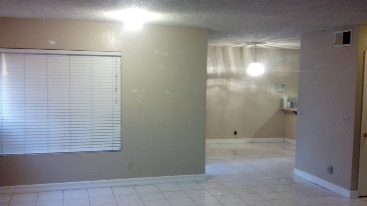 16202 Fairfax Ave - Photo 2 of 8