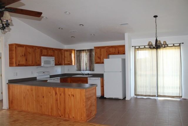 8344 Navajo Dr - Photo 3 of 9