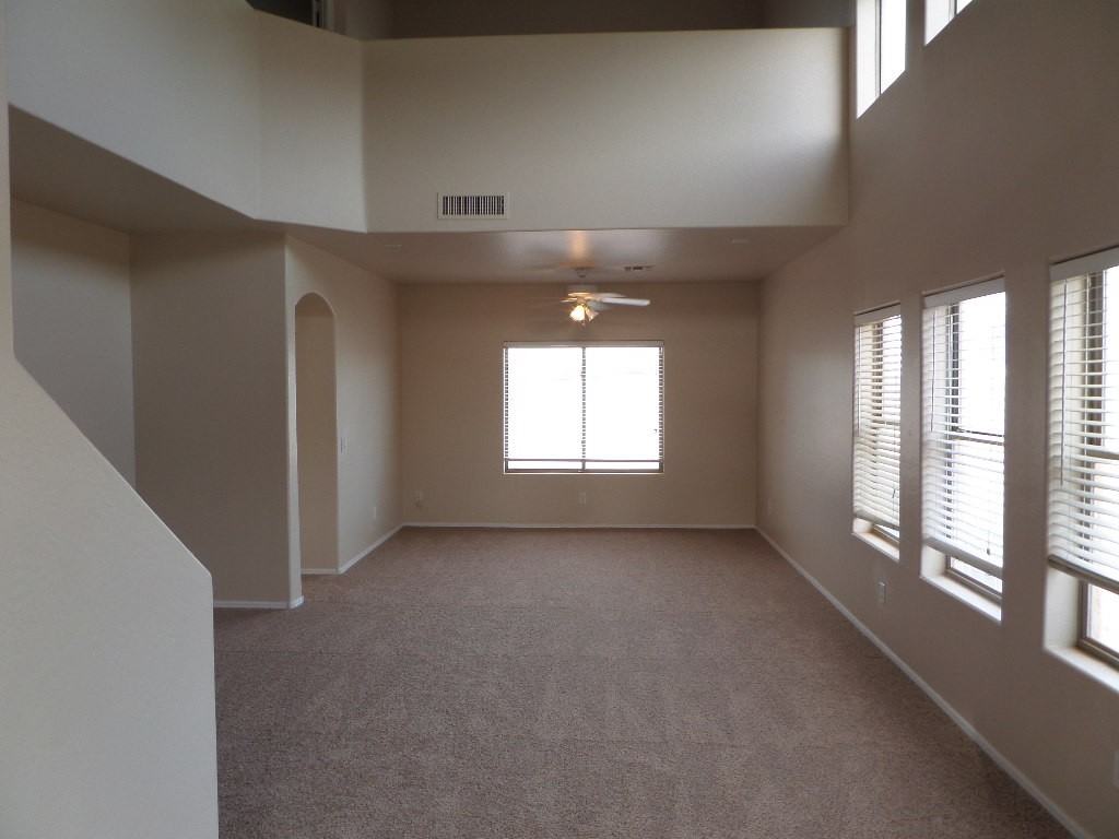 2834 N Paisley Ln - Photo 2 of 20