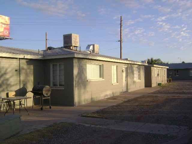 7040 NW Grand Avenue - Photo 3 of 8