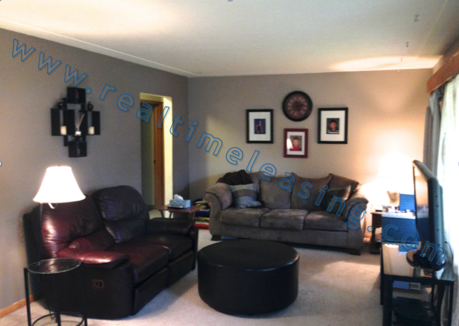 1521 Tyler St - Photo 3 of 13