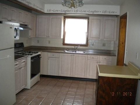 2507 S A St - Photo 2 of 8