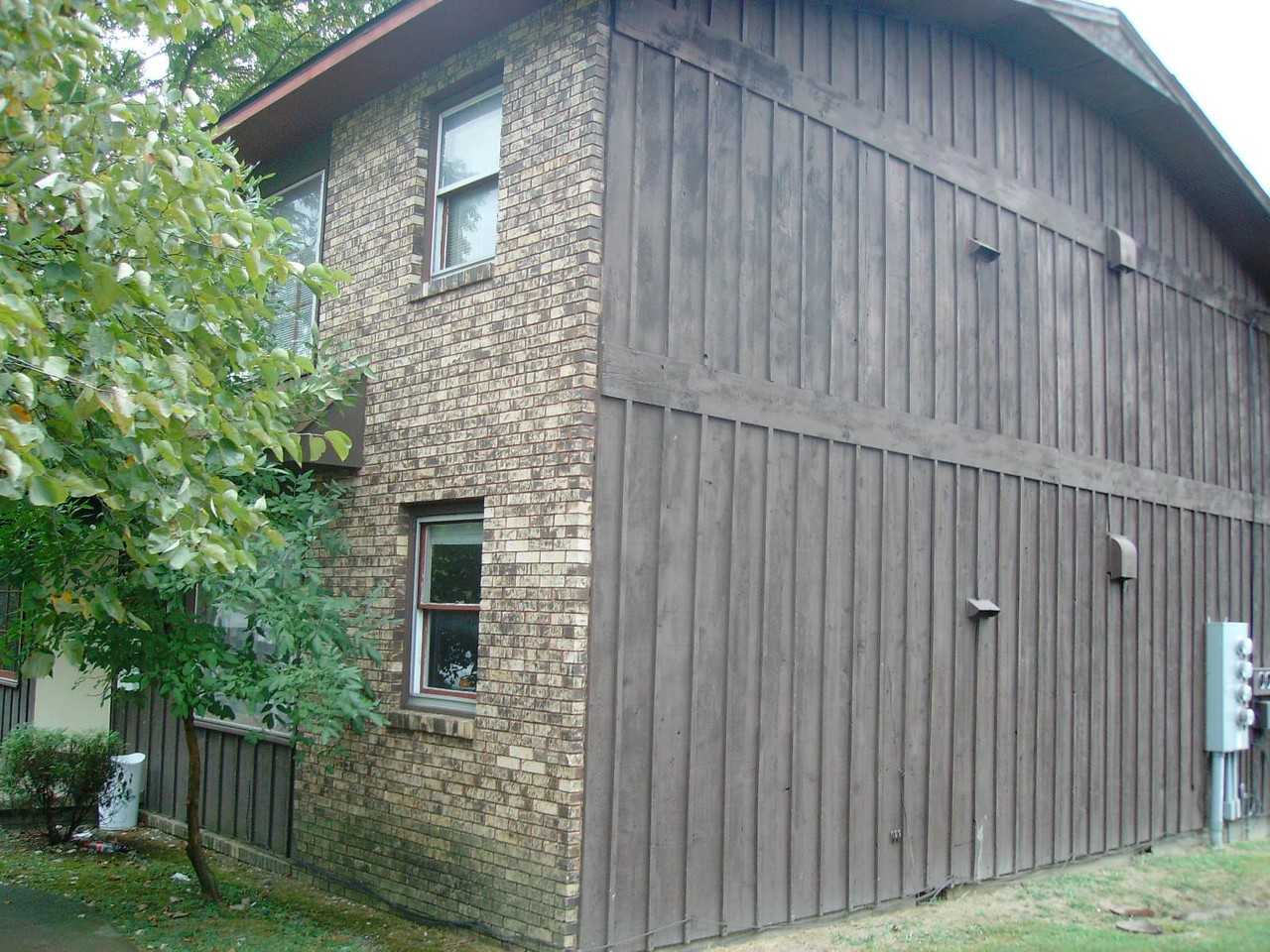 201 East Cleveland Street - Photo 2 of 26