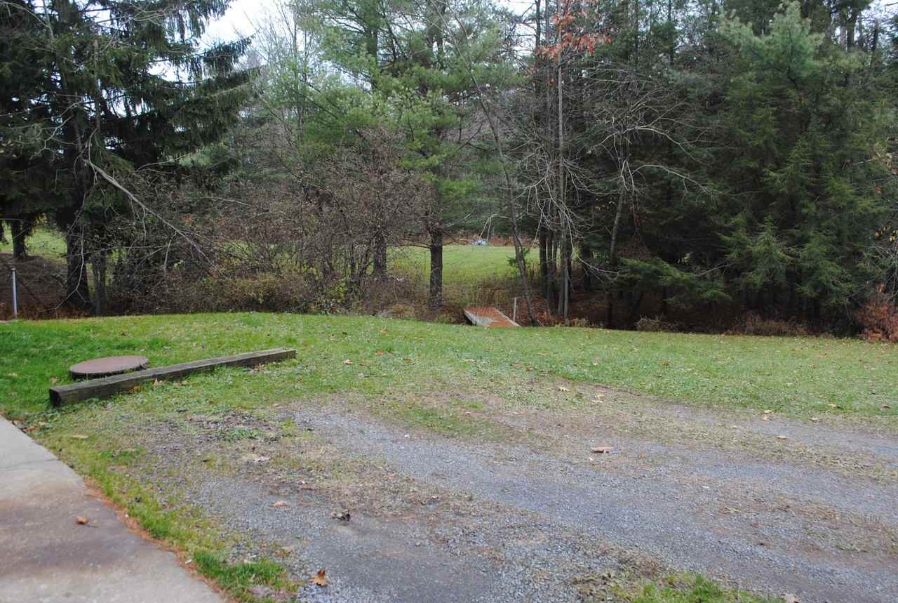 19105 Garrett Hwy - Photo 2 of 7