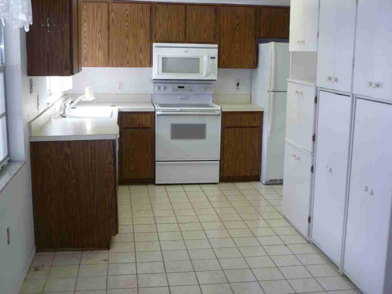 6234 Burning Tree Ln - Photo 3 of 5