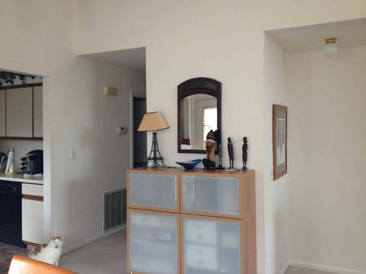 31 Dennis Ct - Photo 2 of 7