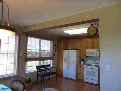 112 Shinnecock Dr - Photo 2 of 10