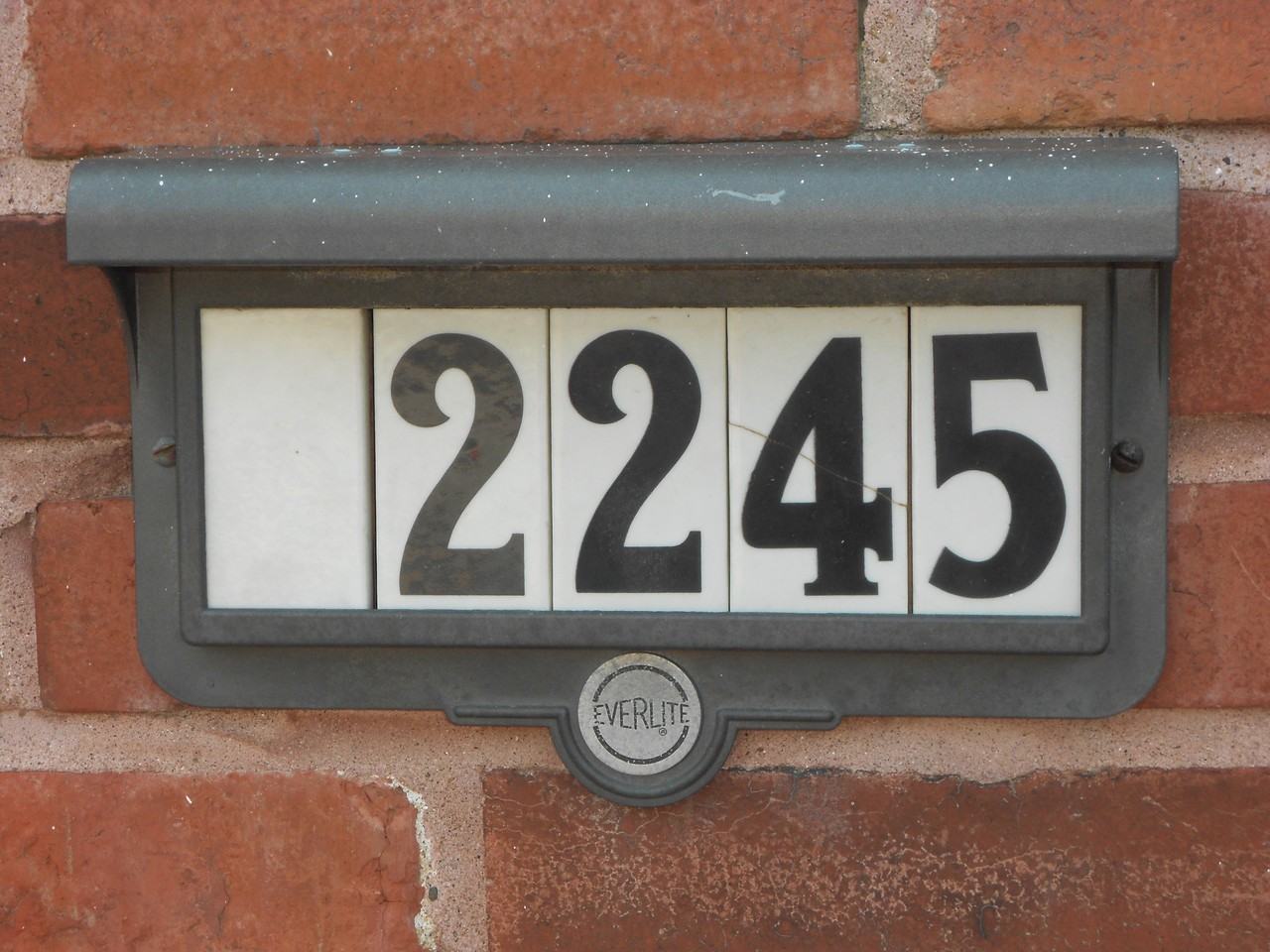 2245 Village Green Pkwy - Photo 3 of 21