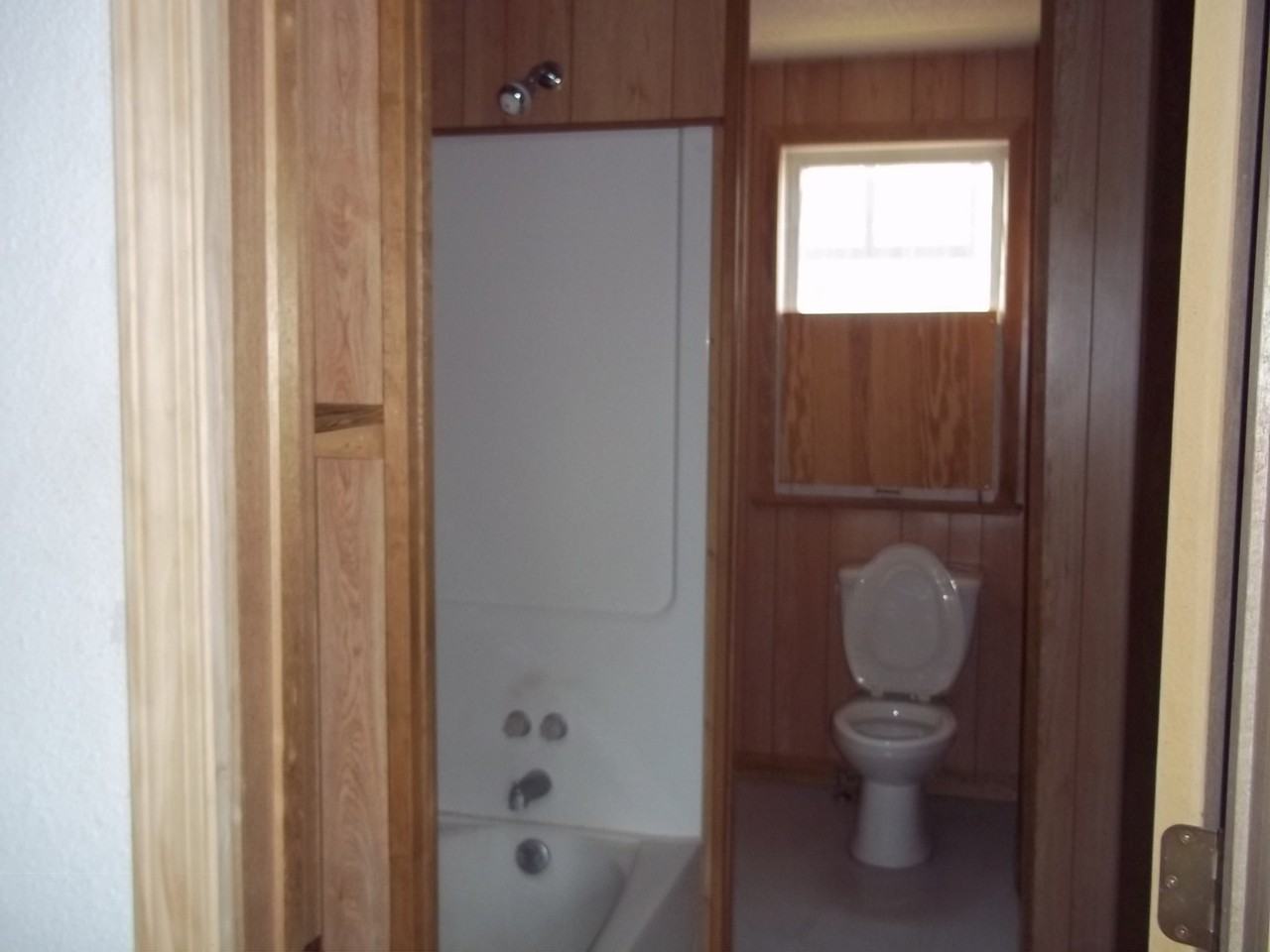 108 3rd St SW - Photo 3 of 8