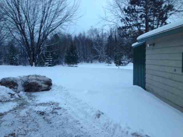 16464 Budrow Ave - Photo 3 of 5