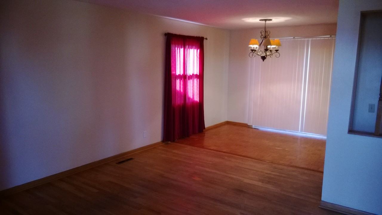 4908 Sunset Dr - Photo 2 of 10