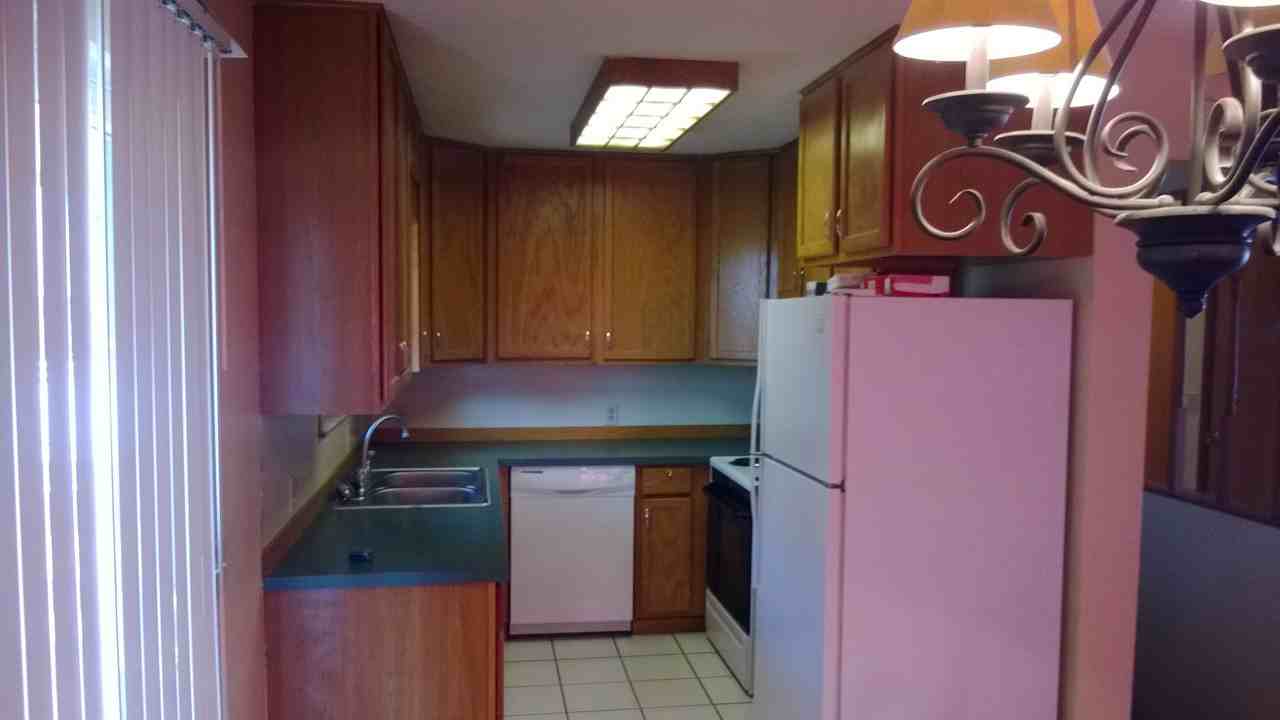 4908 Sunset Dr - Photo 3 of 10