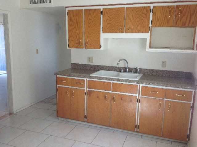 2013 W Roeser Rd - Photo 3 of 5