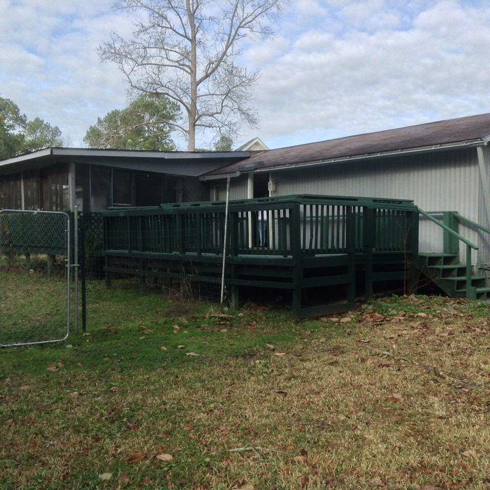 651 Jungle Rd - Photo 2 of 13