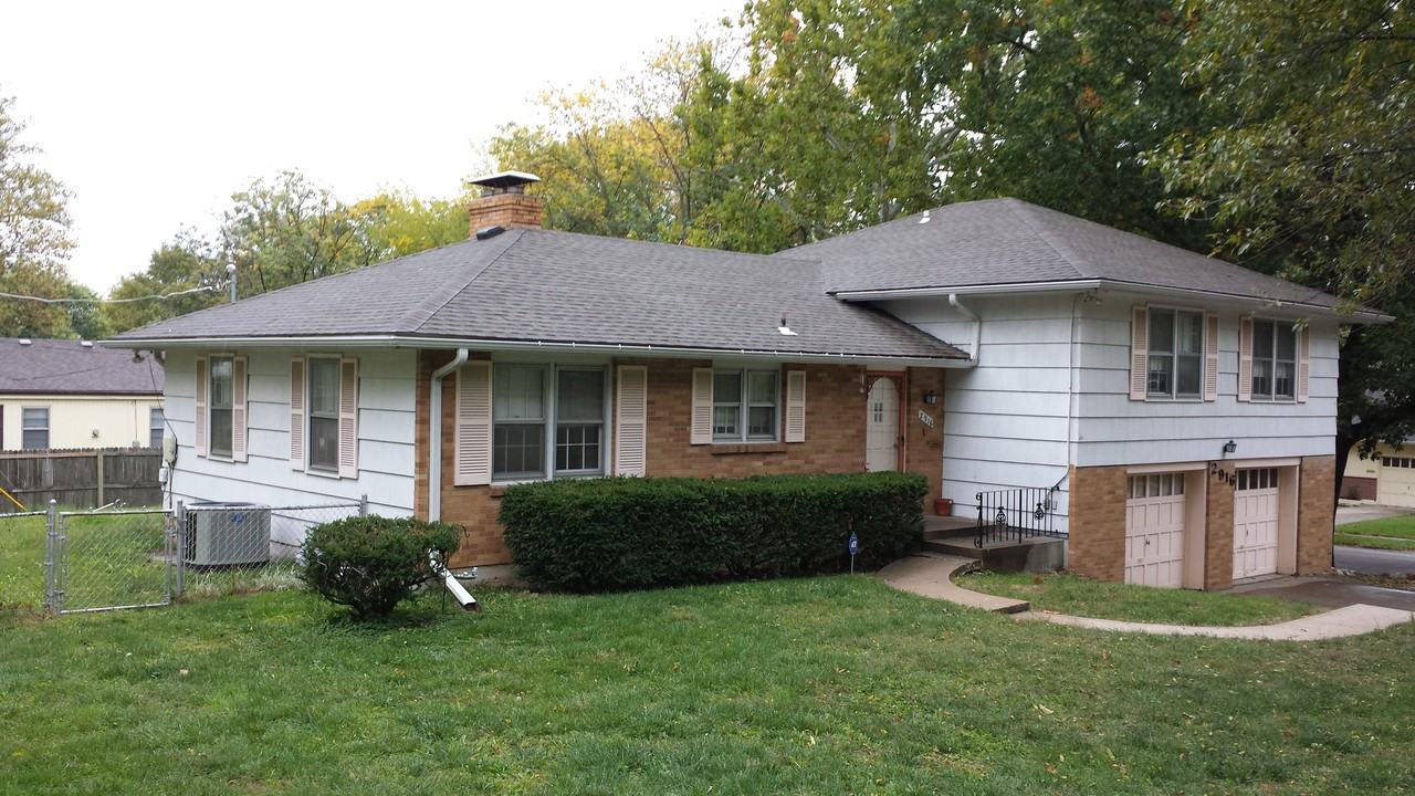 2916 Cheyenne Cir - Photo 2 of 10