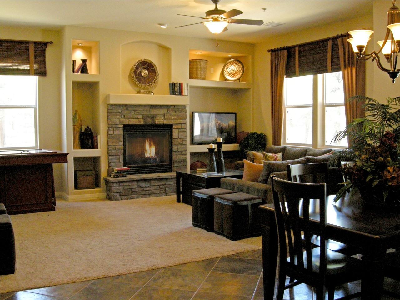 952 E Sterling Ln - Photo 3 of 16