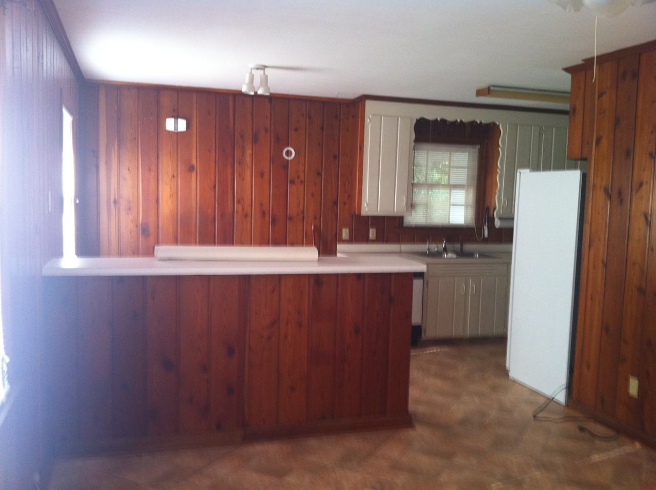 1142 Cedar Terrace - Photo 2 of 9