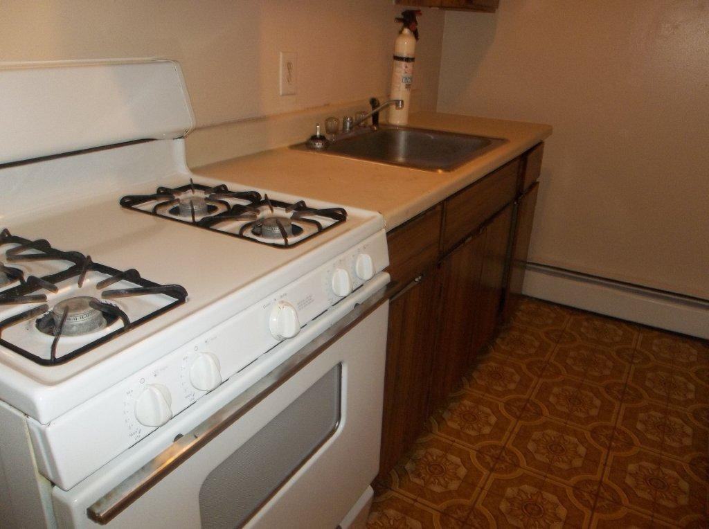 912-926 Atwells Ave - Photo 2 of 14