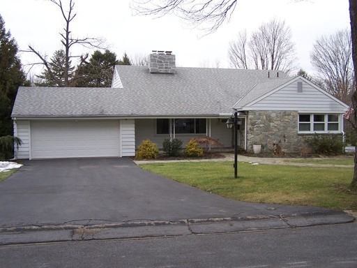 1513 Rose Virginia Rd - Photo 2 of 12