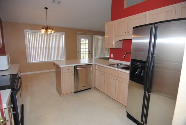 1400 Buttonwillow Trail - Photo 2 of 21