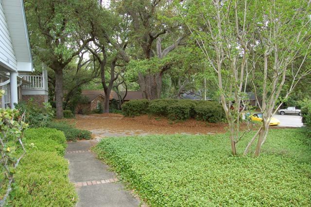 6770 Bunker Hill Cir - Photo 2 of 23