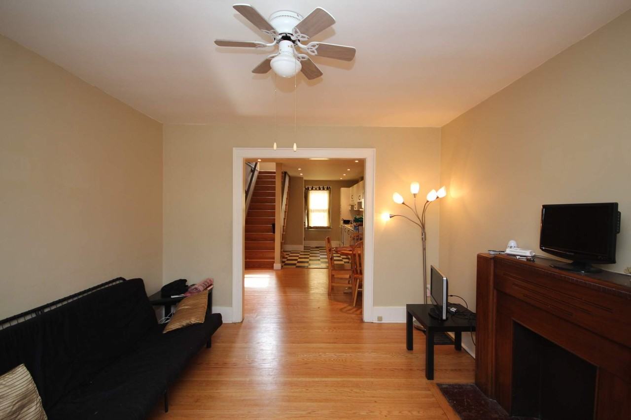 26 Colborne St - Photo 3 of 9