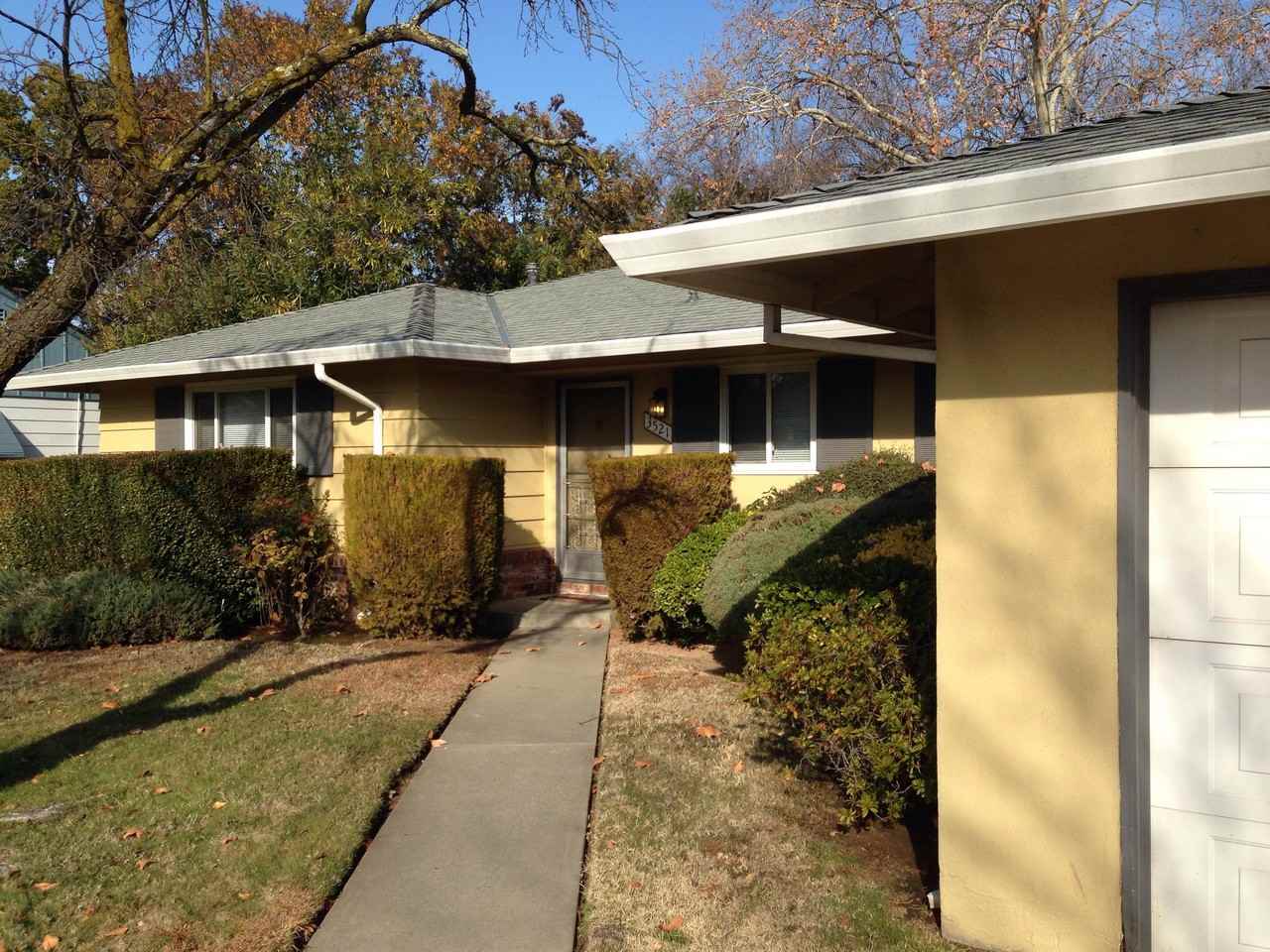 3521 Los Alamos Way - Photo 2 of 15