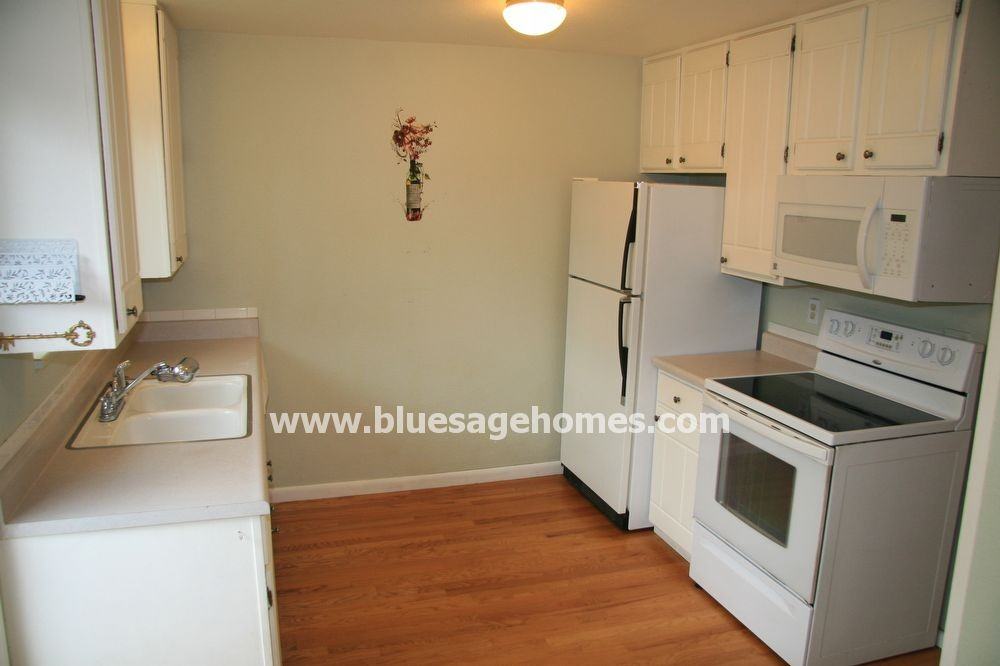 480 Gladiola St - Photo 2 of 10