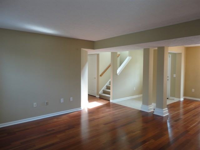 11262 Hearthstone Dr - Photo 3 of 12