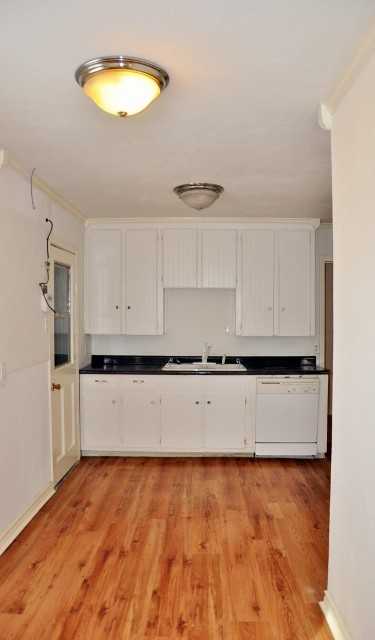 5949 Midway Rd - Photo 3 of 10