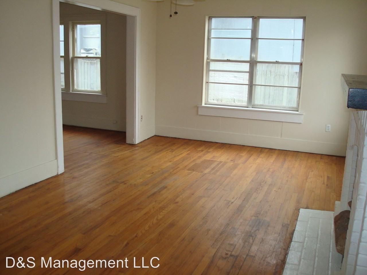 2436 SW 23rd St - Photo 3 of 5