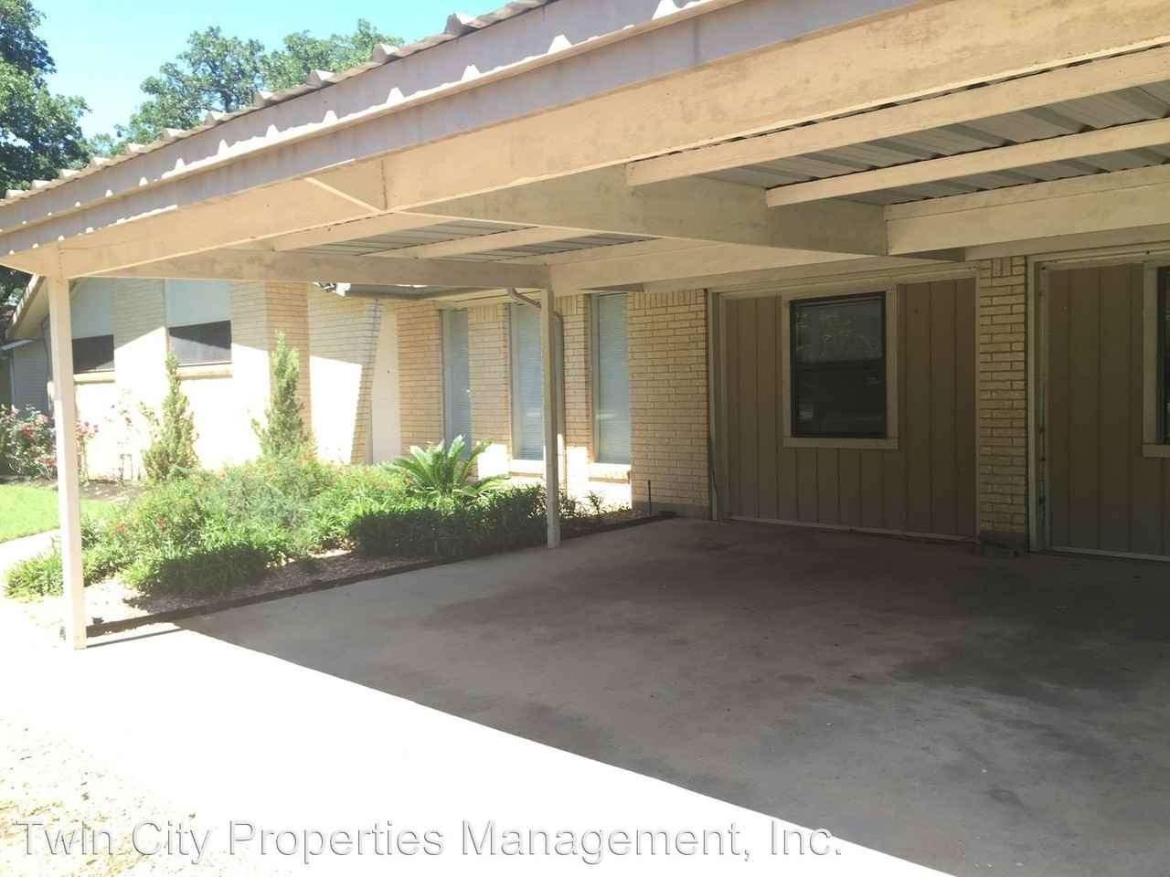 4003 Laura Ln - Photo 3 of 27