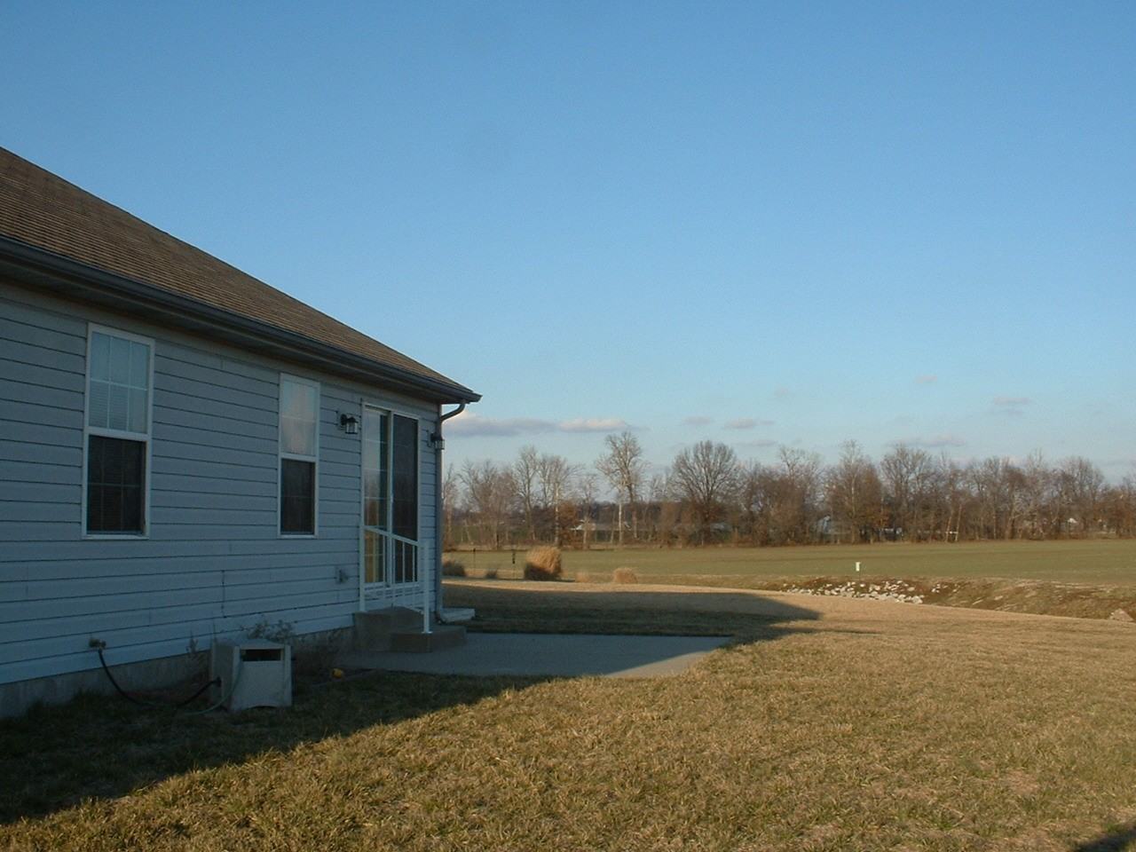 3911 Canyon Rock Ct - Photo 3 of 19