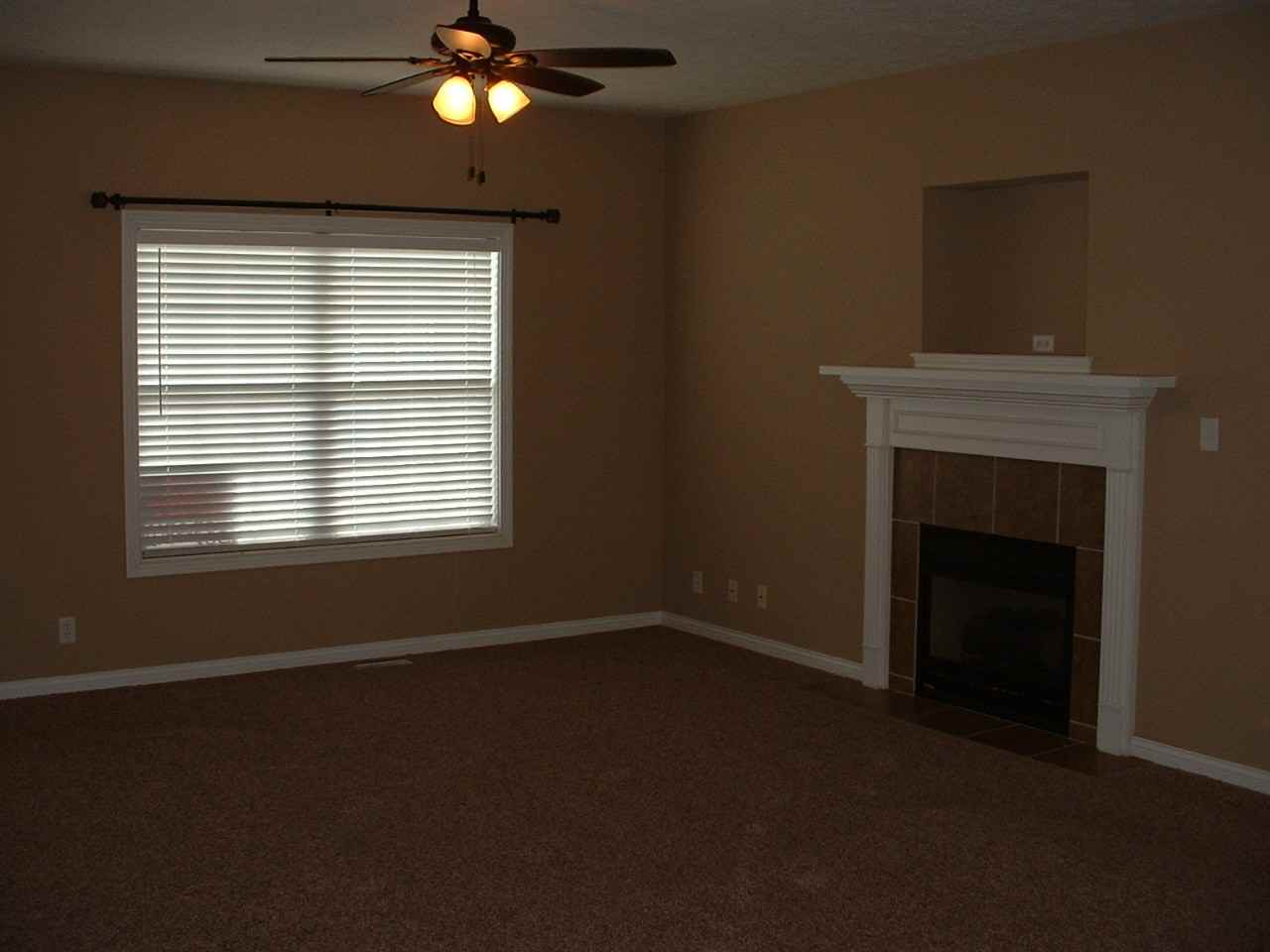 3722 Aberdeen Ct - Photo 3 of 18