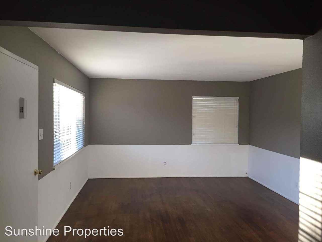 2118 Griffin Dr - Photo 2 of 8