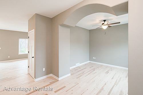 1062 Manitou Trail - Photo 2 of 21
