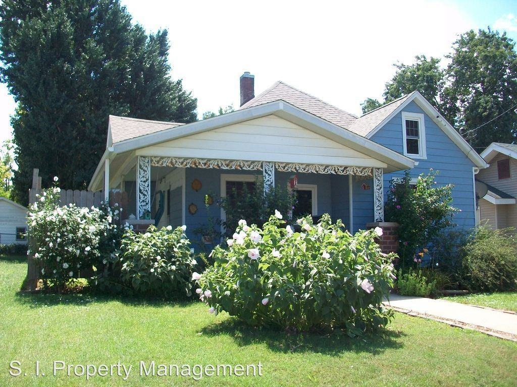 2121 Clay St - Photo 2 of 19