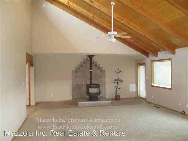 21 Guilford Rd - Photo 3 of 12