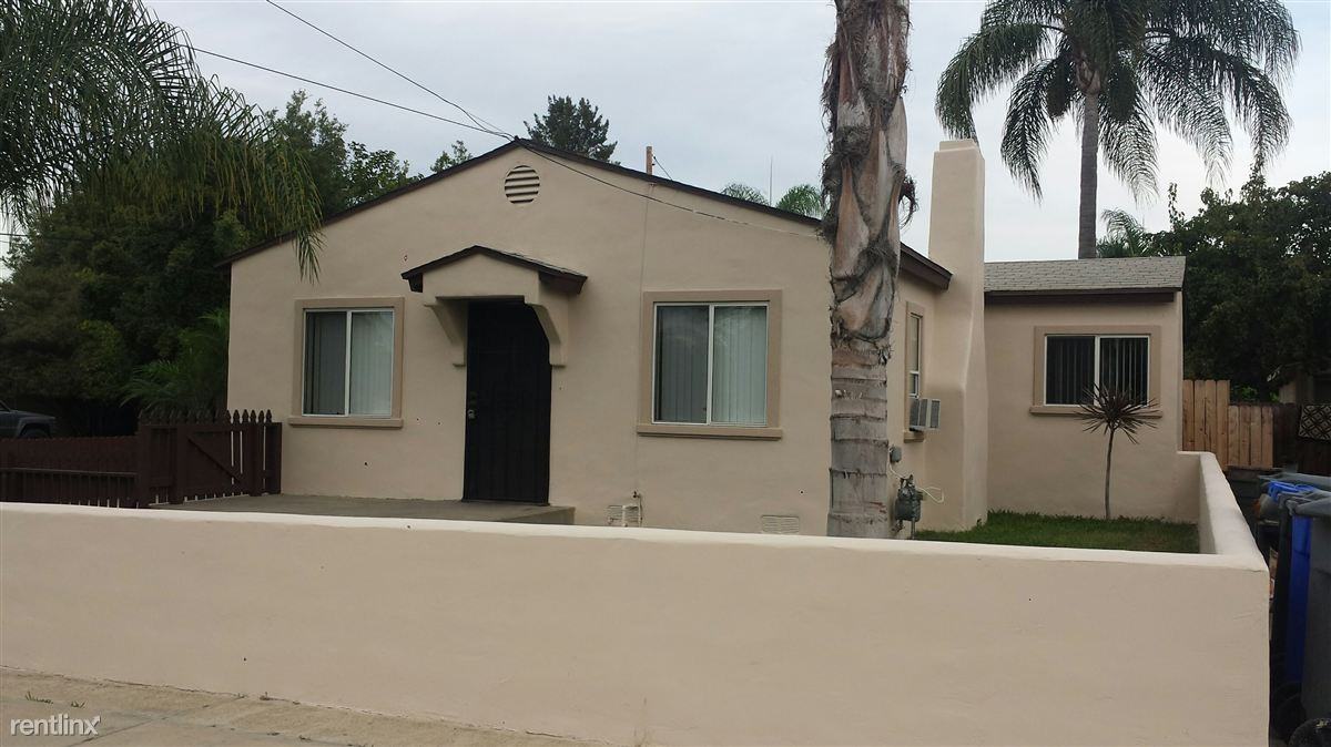 4823 71st St - Photo 3 of 4