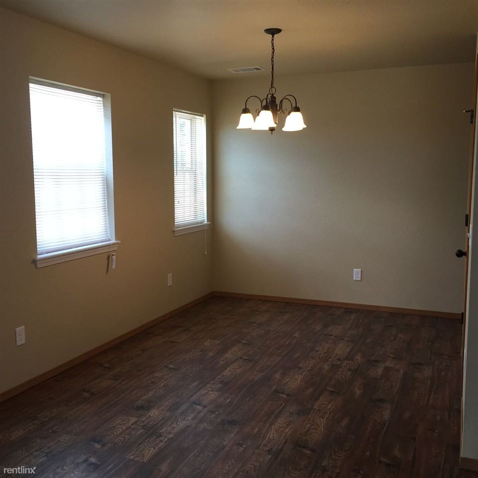 250 S Slopeside Dr - Photo 3 of 20