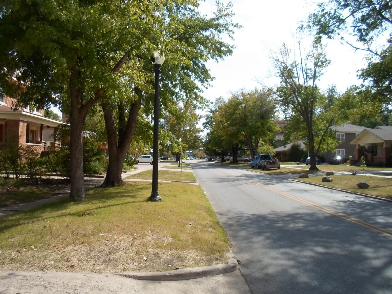 741 Jenkins Ave #1 - Photo 3 of 16